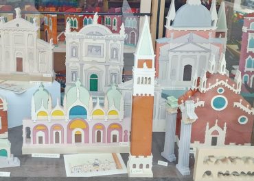 Family-Friendly Shopping in Venice