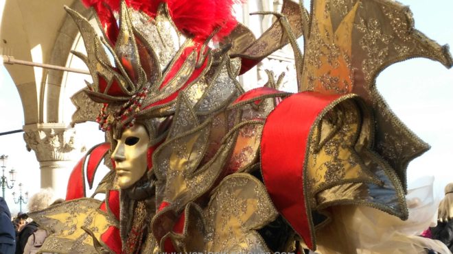 What's the story about all those masks in Venice?